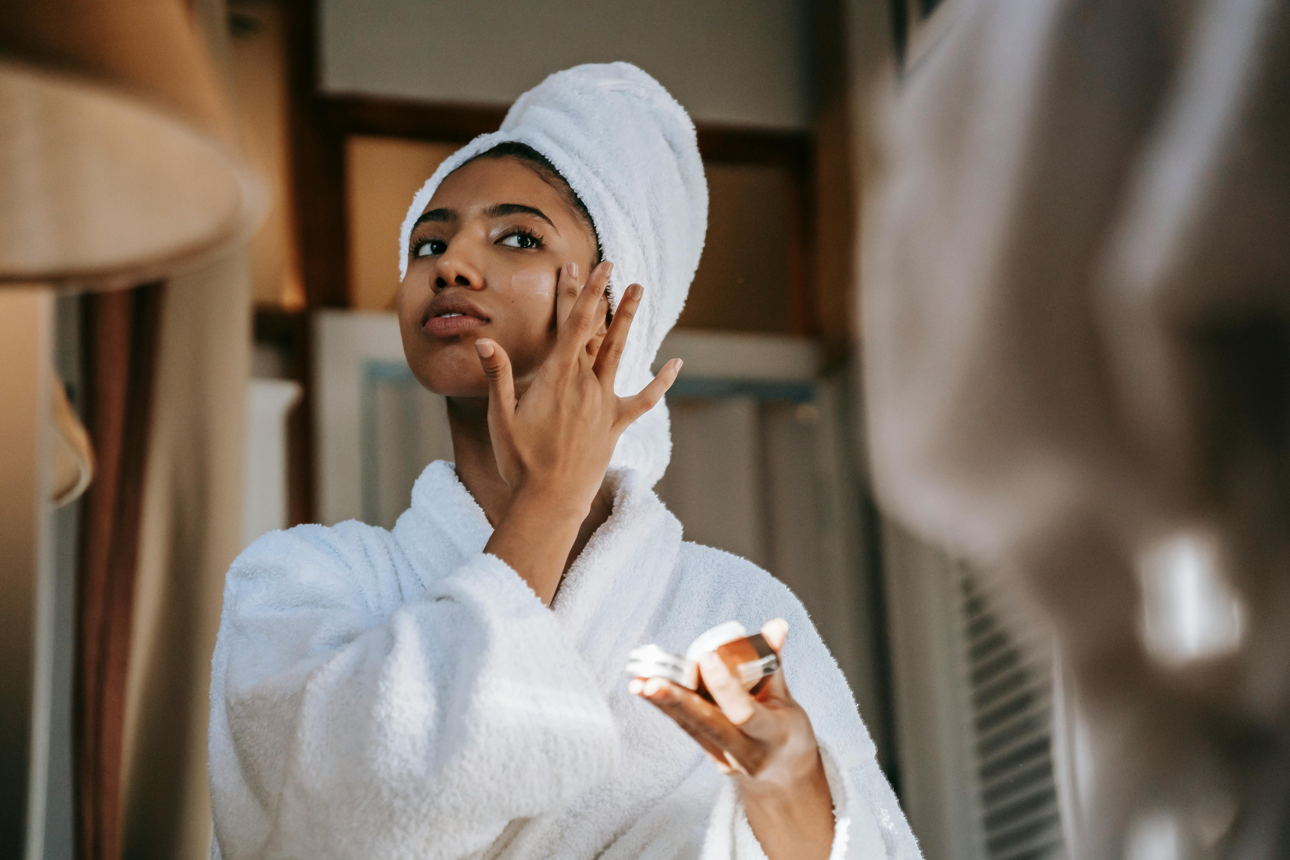 Quelle crème visage pour peau sensible choisir ?