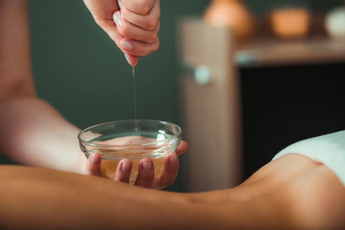 Choisir une huile de massage pour les massés aux besoins particuliers